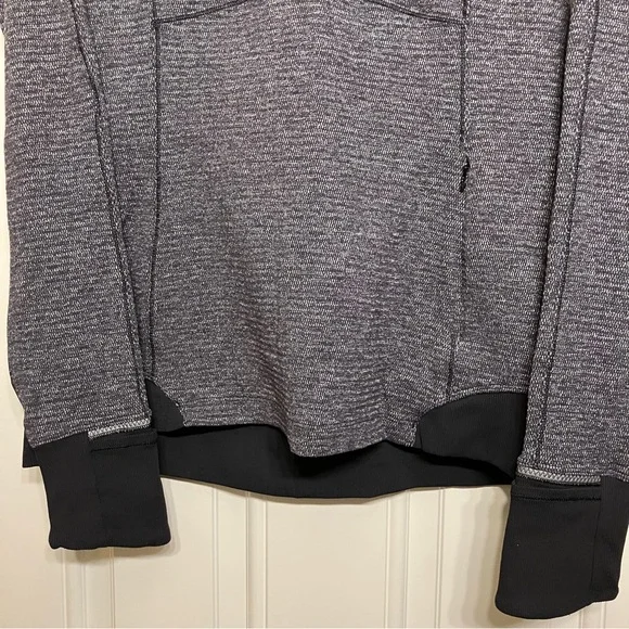 Lululemon Athletica Charcoal Gray/Black Quarter Zip Pullover Fold Over Hands 12 - Picture 3 of 12